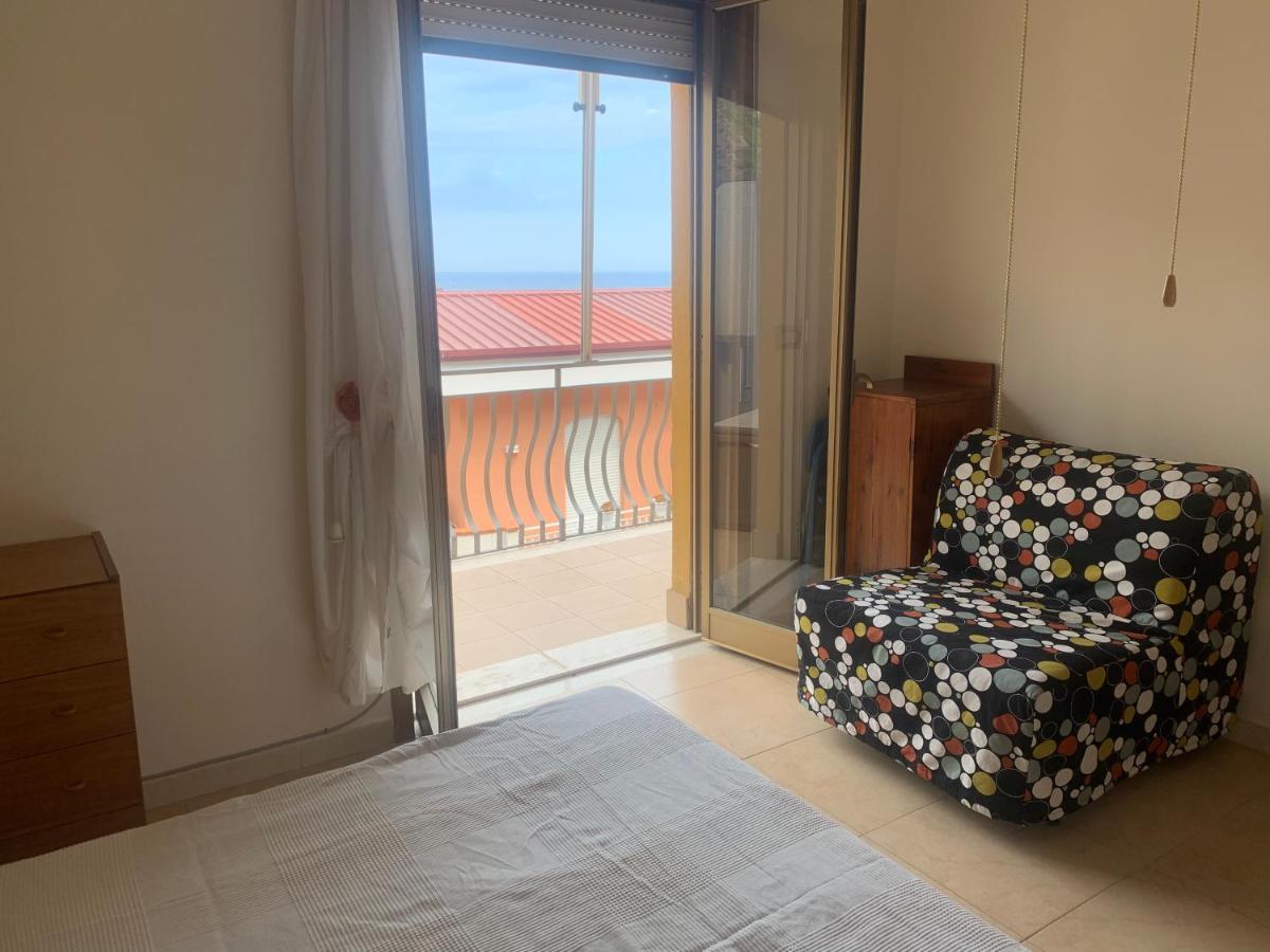 Residence La Fenice Ff Джардини-Наксос Экстерьер фото